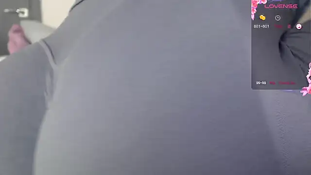  Sexy-Mia  online show from September 15, 2025, 3:12 pm