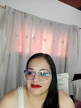 emily sweet13 online show from March 4, 2025, 7:01 pm