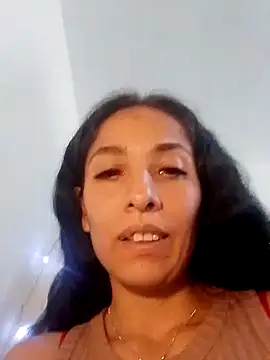 chloewildd  online show from December 7, 2024, 9:06 pm