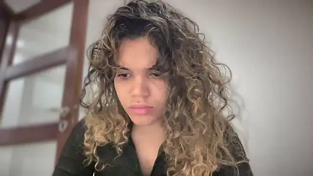 brithneysquirt online show from September 25, 2025, 9:43 pm