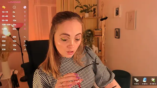 AdelaideRosabel online show from March 9, 2025, 10:19 pm
