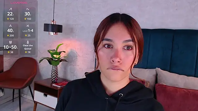 Snapshot of AdeleAndersonn chatting on September 18, 2025, 8:12 pm AdeleAndersonn online show from September 18, 2025, 8:12 pm