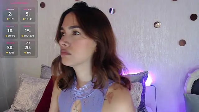 Snapshot of AdeleAndersonn chatting on October 14, 2025, 4:29 pm AdeleAndersonn online show from October 14, 2025, 4:29 pm