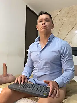 austin BoyJRG online show from September 22, 2025, 11:11 pm