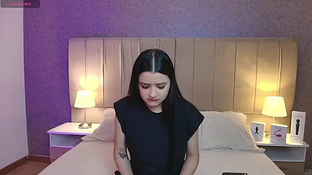 Snapshot of megan_bat chatting on January 29, 2025, 12:13 pm megan bat online show from January 29, 2025, 12:13 pm