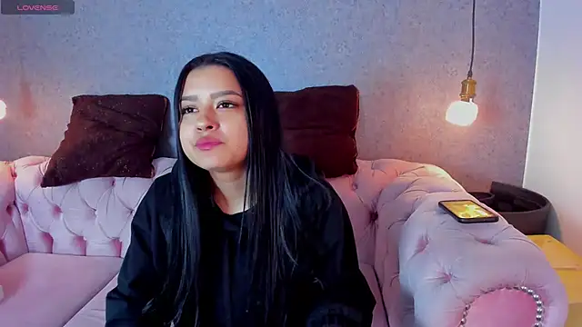 Snapshot of megan_bat chatting on February 1, 2025, 12:58 pm megan bat online show from February 1, 2025, 12:58 pm