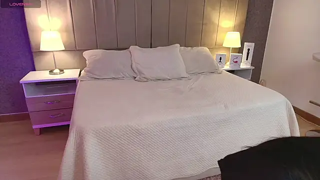 Snapshot of megan_bat chatting on January 29, 2025, 6:17 pm megan bat online show from January 29, 2025, 6:17 pm