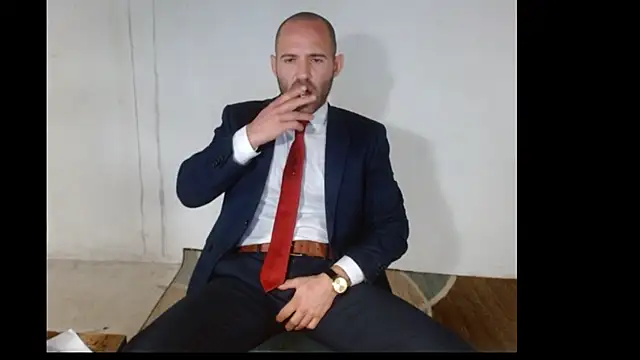 Snapshot of TheNakedPreacher chatting on December 18, 2025, 2:32 pm TheNakedPreacher online show from December 18, 2025, 2:32 pm