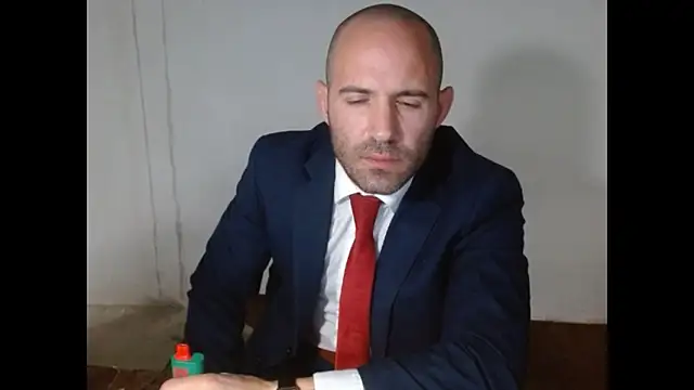 Snapshot of TheNakedPreacher chatting on January 8, 2026, 2:23 pm TheNakedPreacher online show from January 8, 2026, 2:23 pm