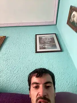 Snapshot of Frantri00@xh chatting on October 18, 2025, 11:45 am Frantri00xh online show from October 18, 2025, 11:45 am