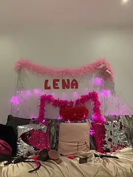 lenalux online show from May 11, 2026, 7:55 pm