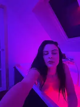 lenalux online show from November 30, 2025, 4:19 pm