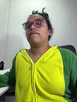 angela angels  online show from October 2, 2025, 3:43 am