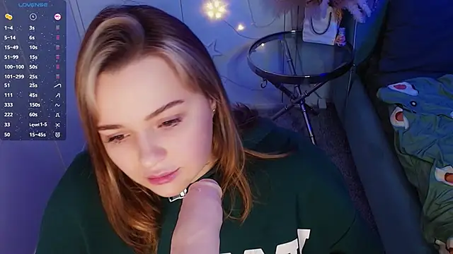 AlliceBrown  online show from January 20, 2025, 4:12 pm