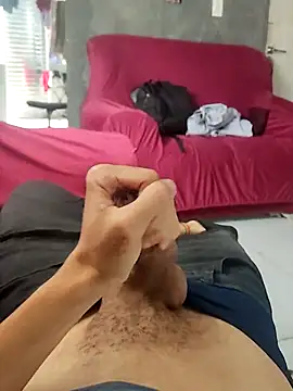 Snapshot of Juliano69xv chatting on February 24, 2026, 1:56 pm Juliano69xv online show from February 24, 2026, 1:56 pm