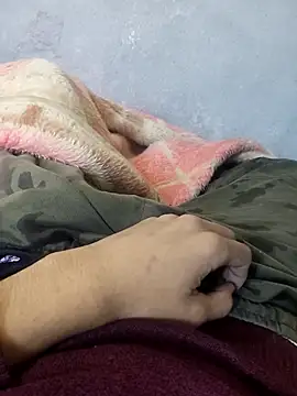 Juliano69xv online show from September 10, 2025, 12:37 pm