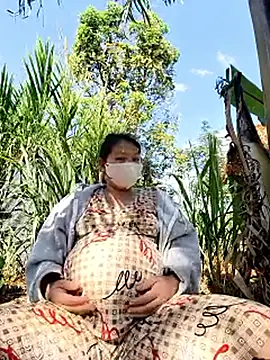 Betty20zx online show from December 21, 2025, 7:10 am