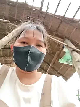 Betty20zx online show from November 18, 2025, 2:27 am