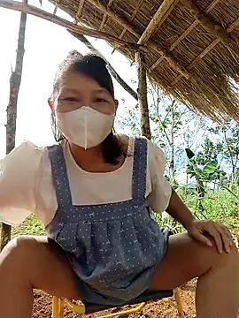 Snapshot of Betty20zx chatting on October 20, 2025, 1:18 am Betty20zx online show from October 20, 2025, 1:18 am