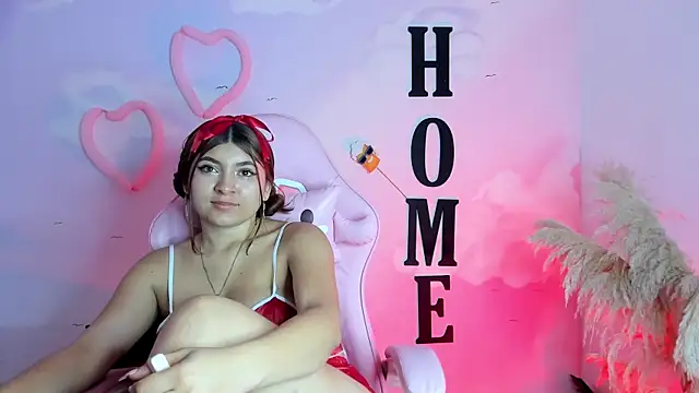 carolayrosse online show from February 12, 2025, 6:08 am