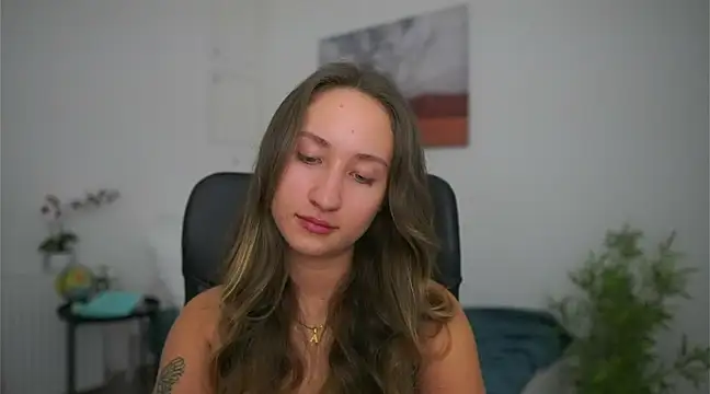 magic   smile online show from February 18, 2025, 1:11 pm