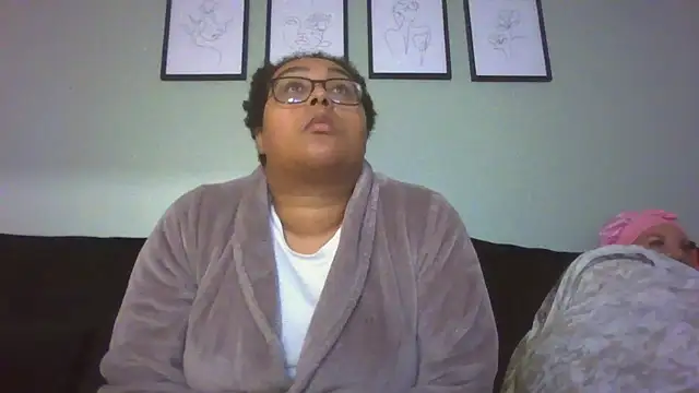 vanilla chocolate23 online show from February 6, 2025, 6:46 pm
