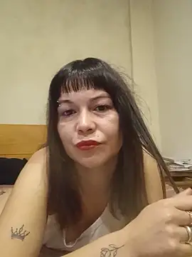 tamara-besos online show from June 2, 2026, 5:02 pm