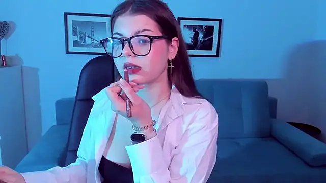 AdeliaKiss online show from February 2, 2025, 5:58 pm
