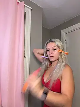 Snapshot of lexybabyxo chatting on July 1, 2026, 10:26 am lexybabyxo online show from July 1, 2026, 10:26 am