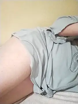 Snapshot of 3ahhd chatting on October 31, 2025, 2:13 pm 3ahhd online show from October 31, 2025, 2:13 pm