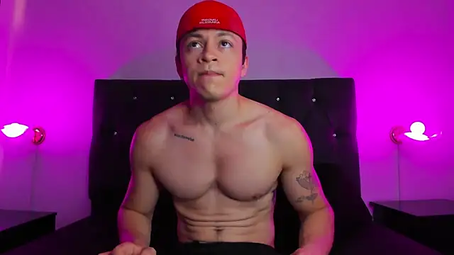 Snapshot of Angel_Cuervo chatting on September 29, 2025, 12:44 pm Angel Cuervo online show from September 29, 2025, 12:44 pm