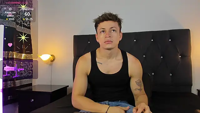 Snapshot of Angel_Cuervo chatting on February 22, 2025, 12:40 pm Angel Cuervo online show from February 22, 2025, 12:40 pm