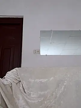 GilberMxx online show from March 18, 2026, 10:43 pm