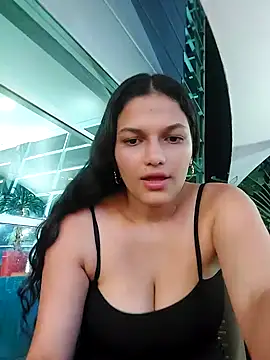 girl milk1 online show from February 1, 2025, 1:44 am