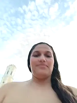 girl milk1 online show from October 22, 2025, 10:19 pm