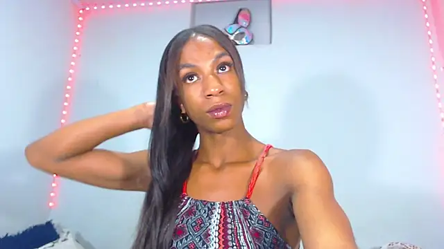 Snapshot of JessicaEbony chatting on February 24, 2025, 1:24 am JessicaEbony online show from February 24, 2025, 1:24 am