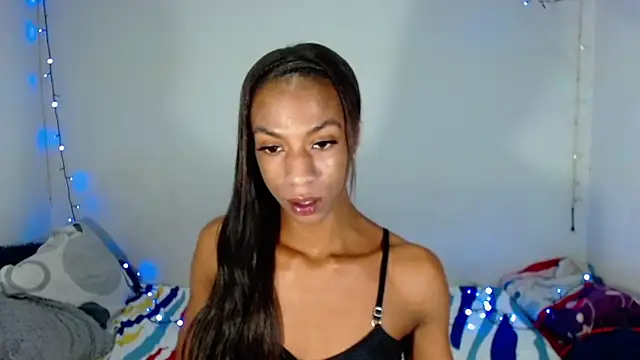 JessicaEbony online show from April 4, 2026, 1:23 am