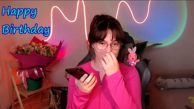 M Sensual online show from April 15, 2026, 7:58 pm