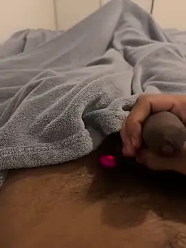 Snapshot of mallllll273838ko chatting on March 10, 2025, 7:40 pm mallllll273838ko online show from March 10, 2025, 7:40 pm