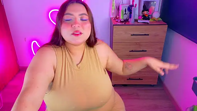 Snapshot of Rebeca_charme21 chatting on October 16, 2025, 9:28 am Rebeca charme21 online show from October 16, 2025, 9:28 am