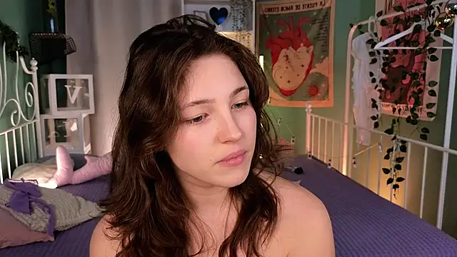 cherry lea online show from January 5, 2025, 6:02 pm
