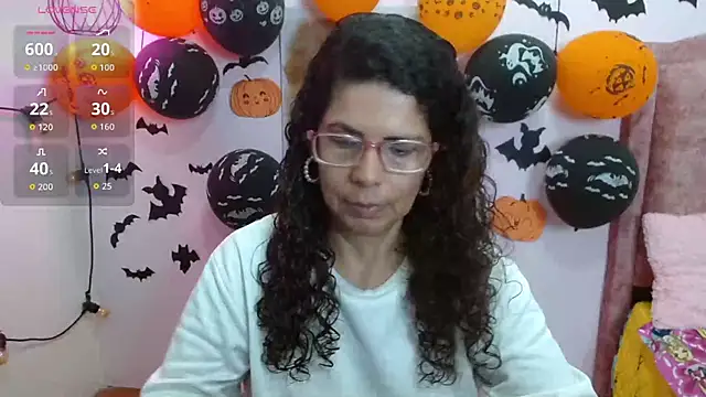 Snapshot of sila_bolum chatting on October 17, 2025, 7:04 pm sila bolum online show from October 17, 2025, 7:04 pm