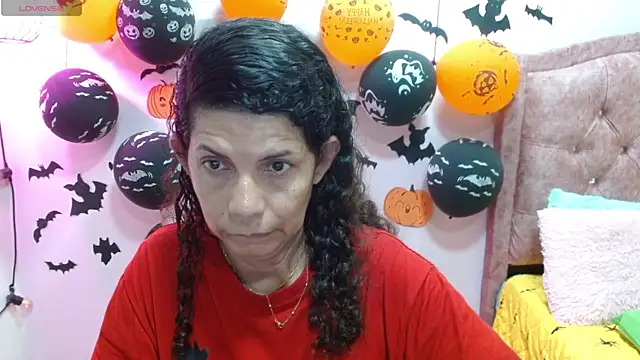 Snapshot of sila_bolum chatting on October 21, 2025, 4:06 pm sila bolum online show from October 21, 2025, 4:06 pm