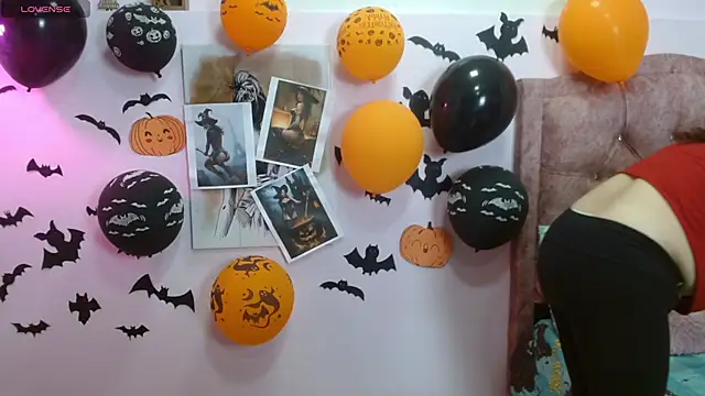 Snapshot of sila_bolum chatting on October 28, 2025, 3:55 pm sila bolum online show from October 28, 2025, 3:55 pm