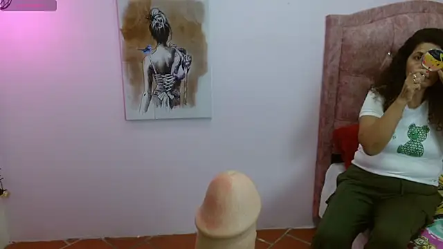 Snapshot of sila_bolum chatting on October 6, 2025, 7:25 pm sila bolum online show from October 6, 2025, 7:25 pm