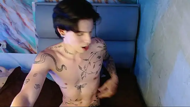 Snapshot of Apolo_Hidalgo01 chatting on September 17, 2025, 7:16 pm Apolo Hidalgo01 online show from September 17, 2025, 7:16 pm