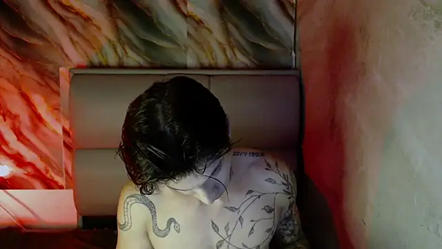 Snapshot of Apolo_Hidalgo01 chatting on September 28, 2025, 6:04 pm Apolo Hidalgo01 online show from September 28, 2025, 6:04 pm