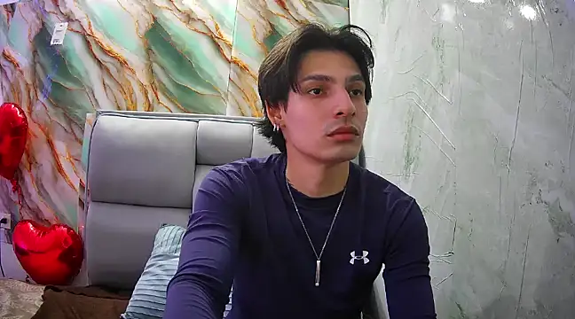Apolo Hidalgo01 online show from February 11, 2025, 4:35 pm