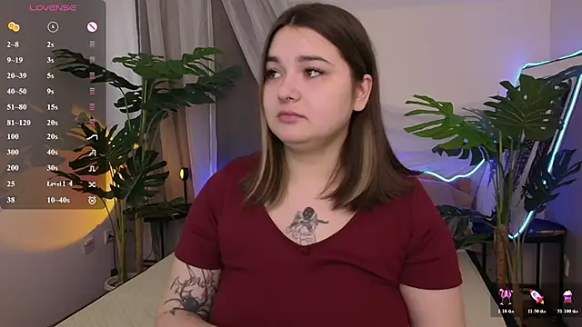 Snapshot of Alice_Walters chatting on September 30, 2025, 2:34 pm Alice Walters online show from September 30, 2025, 2:34 pm