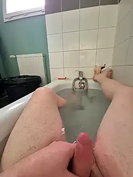 Snapshot of Ragnar-59 chatting on March 2, 2025, 7:32 am Ragnar-59 online show from March 2, 2025, 7:32 am